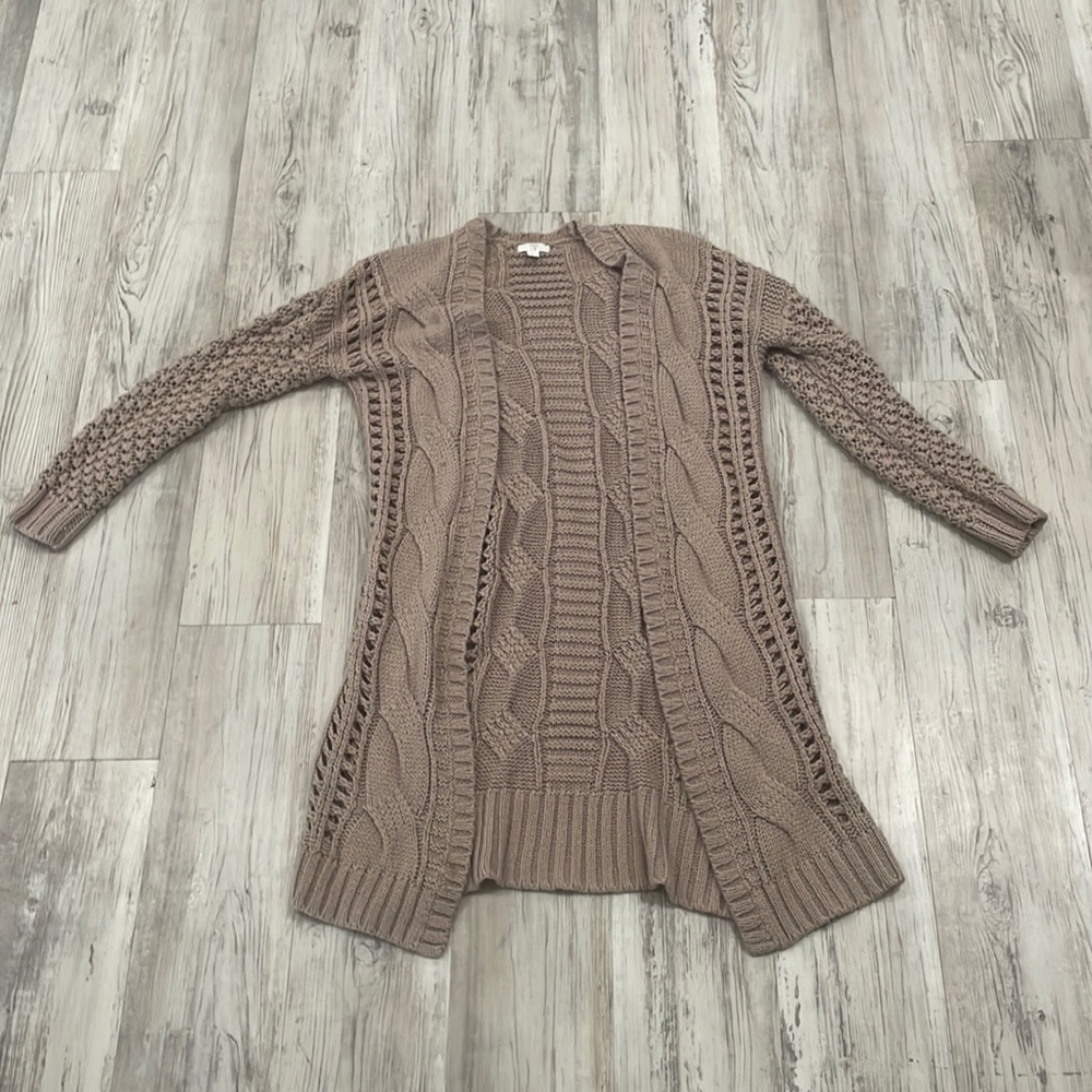 Woman’s mid thigh cardigan, size small